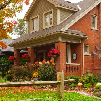 Home decorated for autumn